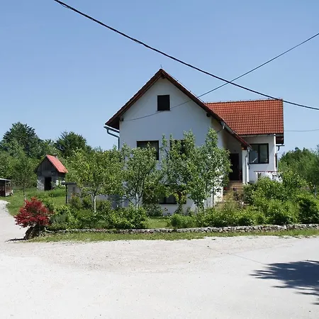 Apartment Stjepan Rakovica Exteriér fotografie