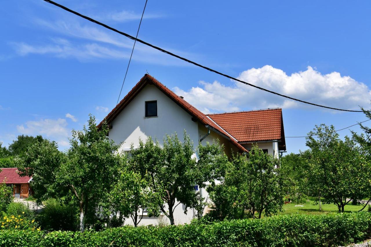 Stjepan Apartment *